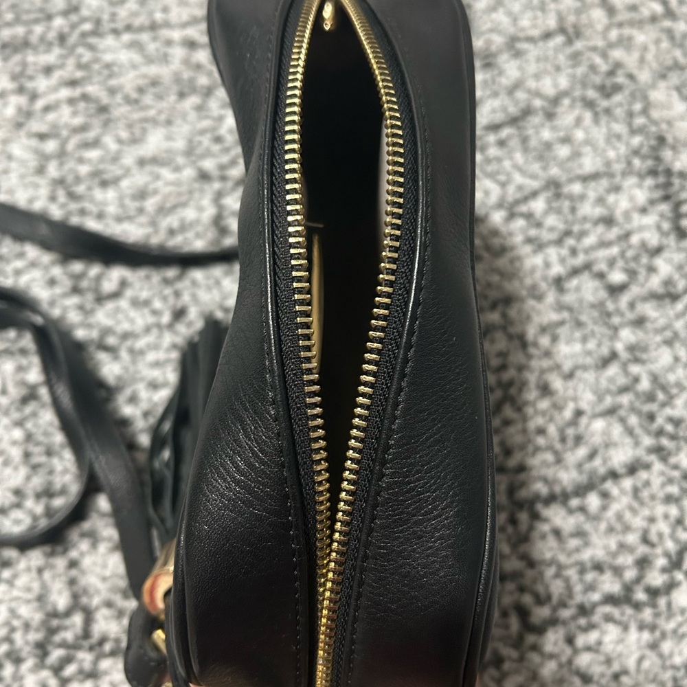 Mario Valentino Black Crossbody Leather Bag with Gold Accents Made In Italy - Picture 6 of 13